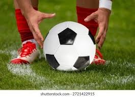 摆牌思维导图：从散牌到同花，快速归纳手牌的最优解。（手牌策略思维导图：从散牌到同花，高效归纳最佳组合）